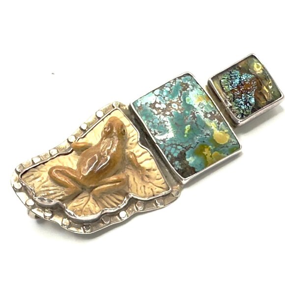 Vintage Amy Kahn Russell Carved Frog Brooch-Pendant Combo w/Turquoise & Glass - Picture 1 of 15